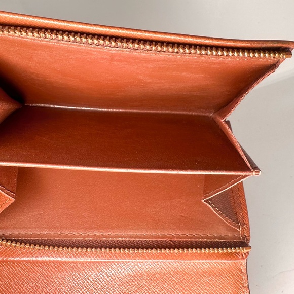 Very good condition authentic Louis Vuitton Monogram Tresor Wallet CA1908 - Picture 11 of 16